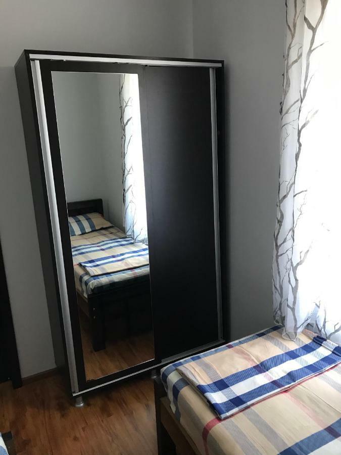 Guest House Chexovi 24 كوبوليتي المظهر الخارجي الصورة