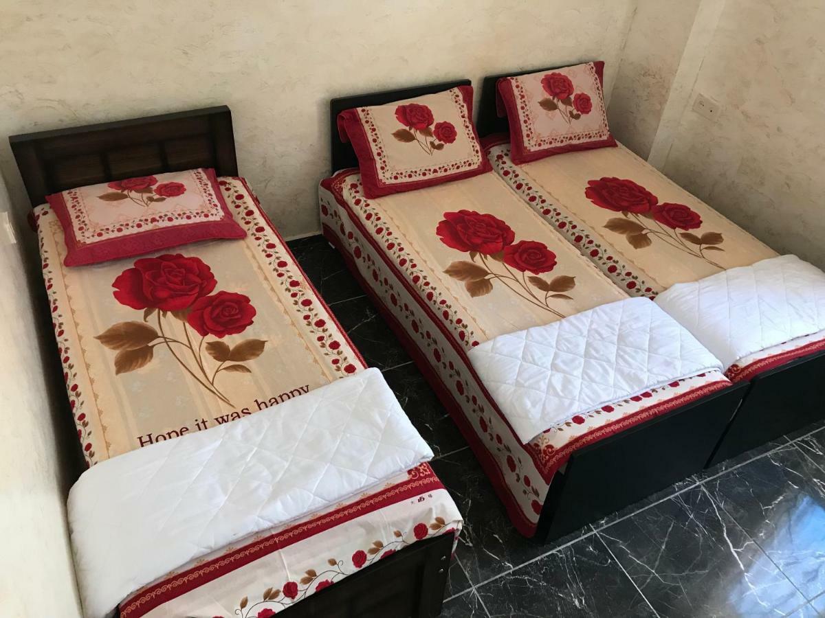 Guest House Chexovi 24 كوبوليتي المظهر الخارجي الصورة